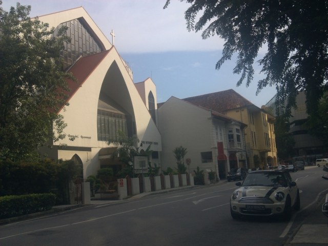 Tamil Methodist Church di seberang Beacon International College, dekat tempat kami makan