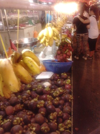 You will have various fruits here