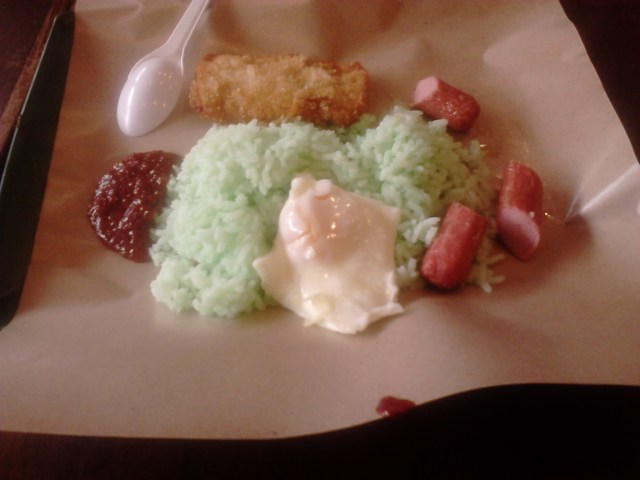 Nasi Lemak with sausages and chicken fillet