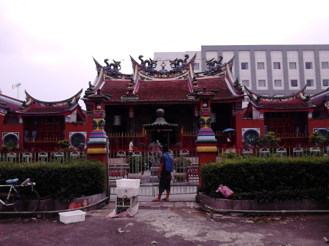 Kelenteng Satya Budhi / Hiap Thian Kiong
