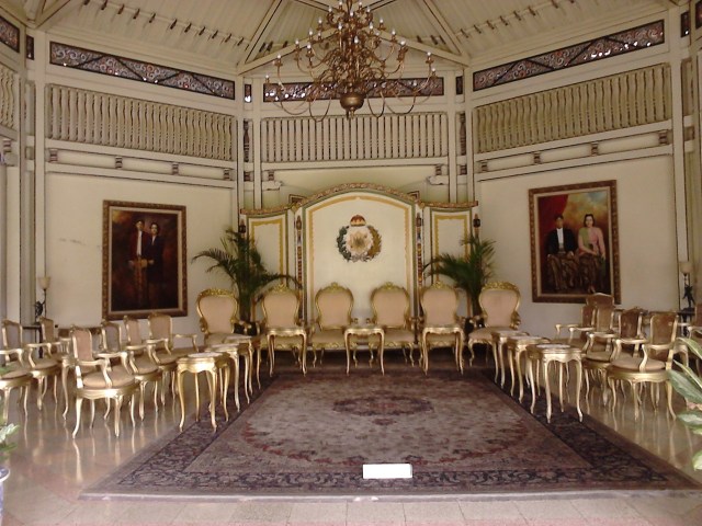 Ruang Pertemuan Pura Mangkunegaran, Solo