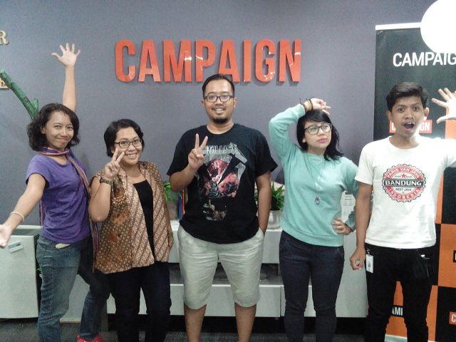 Bersama kakak-kakak TBI di Blogger Gathering Campaign.com