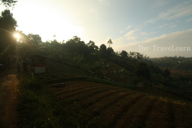 Selamat pagi, Tebing Keraton