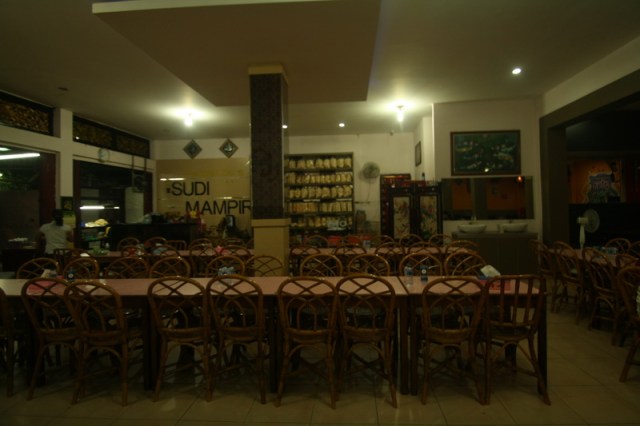 Interior Warung Pempek Sudi Mampir