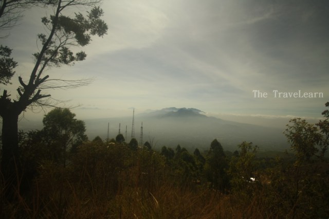 Samudera awan sudah menyapa di menit-menit pertama