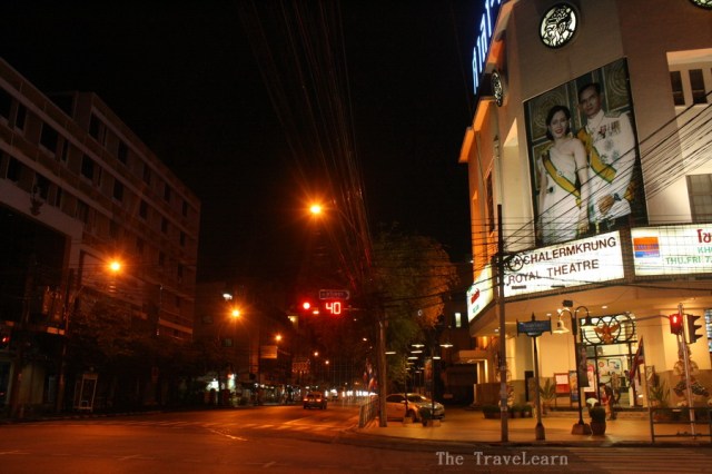 A very quiet street at Bangkok old city area