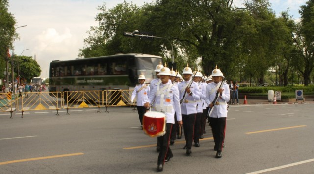 Para prajurit istana?