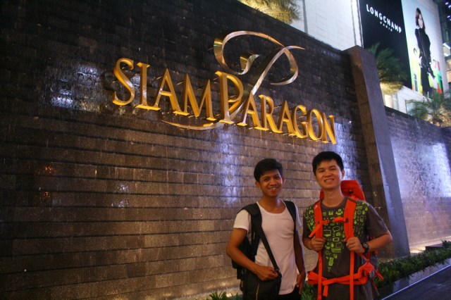 With koh Donny in front of Siam Paragon mall