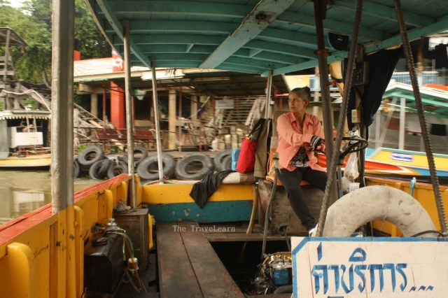 Crossing the river on a boat in Ayutthaya