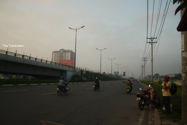 A foggy morning on my way to airport. The fog is said from Indonesia (?)