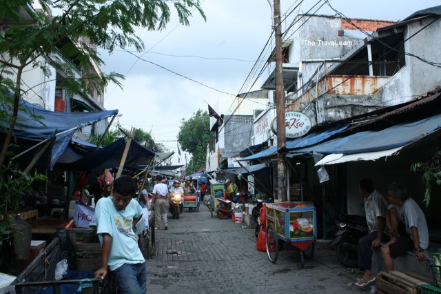 Petak Sembilan Market
