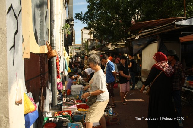 Memasuki Pasar Karat, Kuala Lumpur