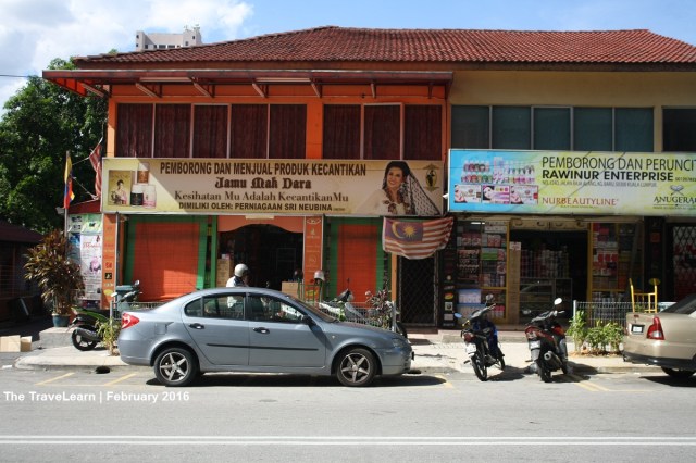 Warung jamu di Kampung Bharu, Kuala Lumpur