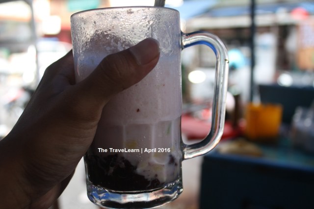 Es Doger di Jalan Ranggagading, Bogor