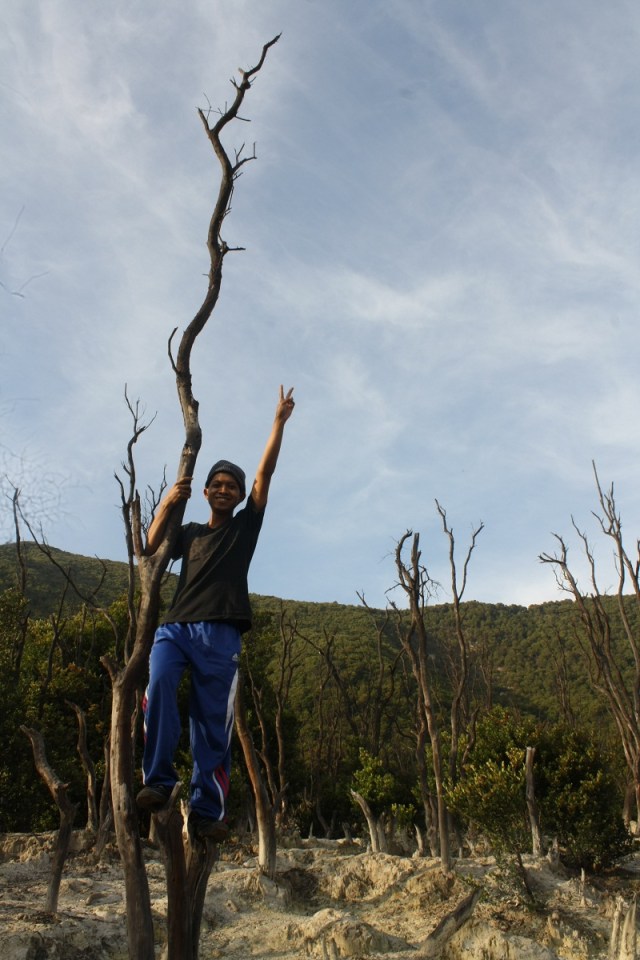 Berpose di Hutan Mati