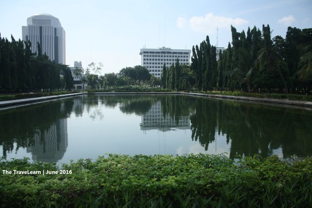 A pond in the middle of the park in Monas, Jakarta
