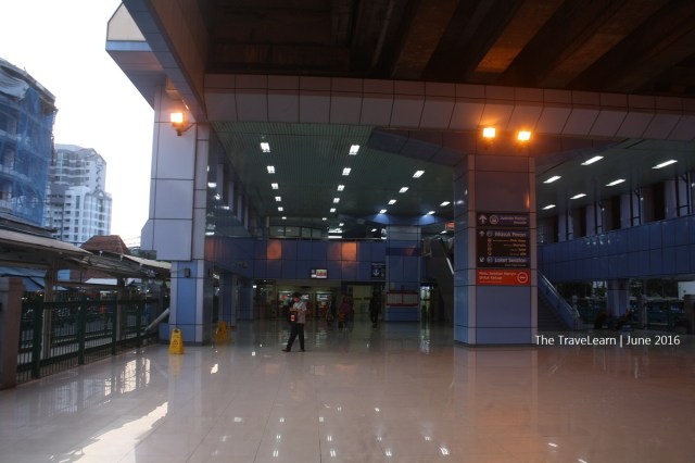 Entering Juanda Station