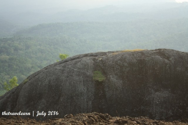 Kayaknya asoy ya duduk-duduk sore di sini