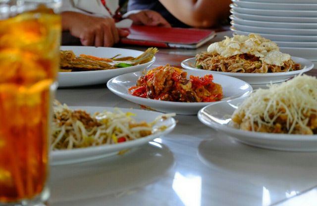 Kelak, semua itu akan sirna dilahap mulut-mulut kelaparan