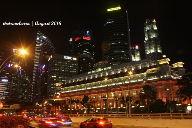 naik taksi di singapura