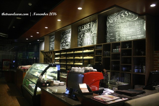 Bar dan meja pembayaran Street Cafe