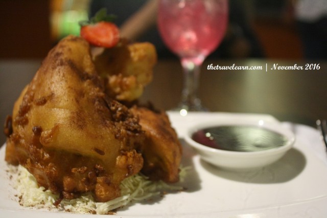 Menikmati Pisang Goreng Cocol dengan Keju dan Free Welcome Drink