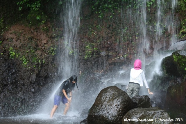 Duo Srikandi in Action