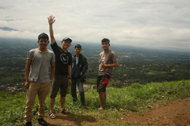 One Direction di Bukit Alesano
