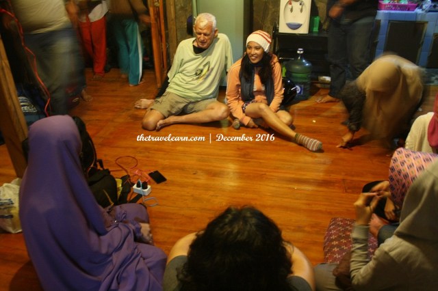 Bapak Pemilik Villa Botani dan... istrinya (mungkin)