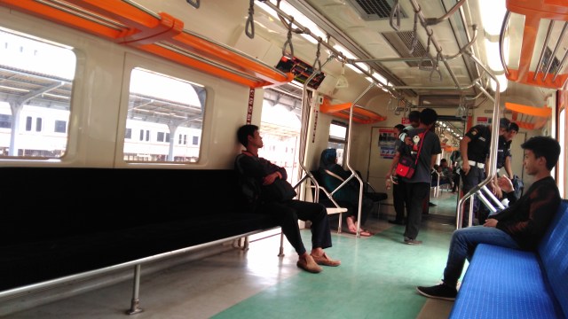 Hasil foto kamera belakang Infinix Hot 3 Max LTE, indoor cukup pencahayaan