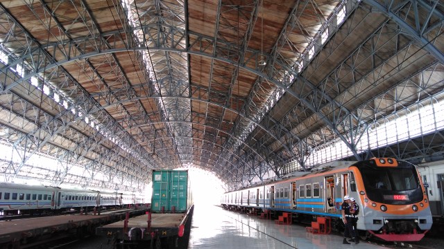 Hasil foto kamera belakang Infinix Hot 3 Max LTE di Stasiun Tanjung Priuk, Jakarta